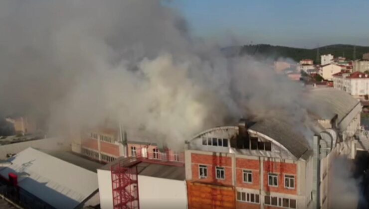 Sultanbeyli’de tencere imalathanesinde yangın: Müdahale ediliyor