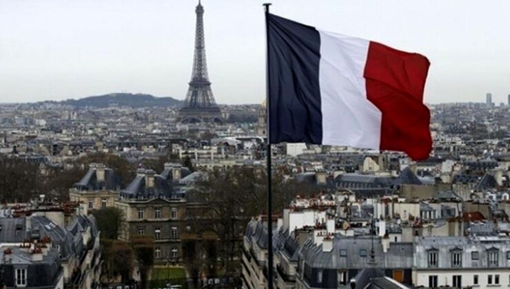 Fransa’da Müslüman okulu, ayrımcılık yapan vali hakkında suç duyurusunda bulundu