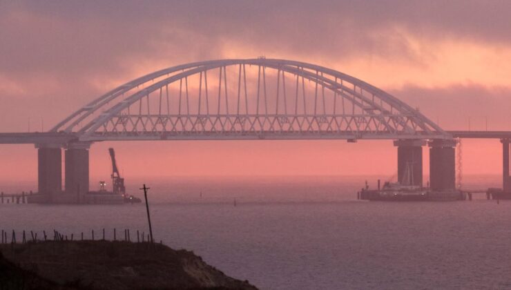 Patlamayla sarsılan Kırım ilhakının sembolü: Kerç Köprüsü