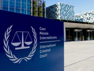 Uluslararası avukat ve hakimler, İsrail’in “soykırım suçları” nedeniyle UCM Savcılığına rapor sundu